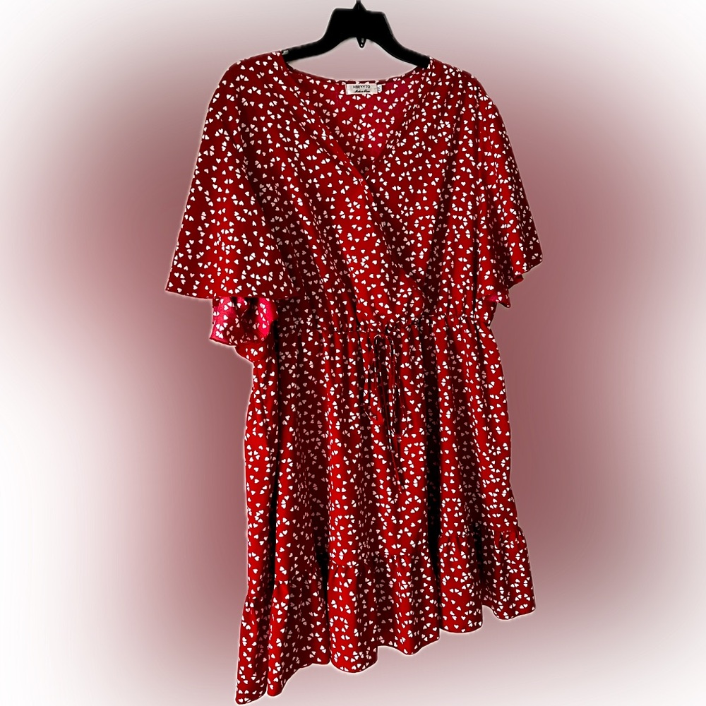 Cute slip-on plus size dress with tie in front